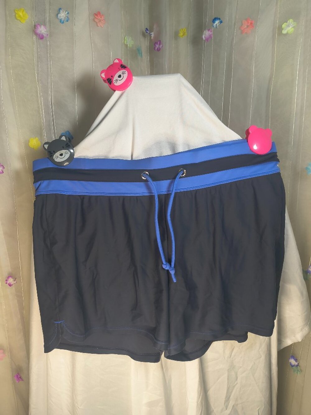Unbranded Womens Swim Shorts  draw string 32 inch waist 12.5 length